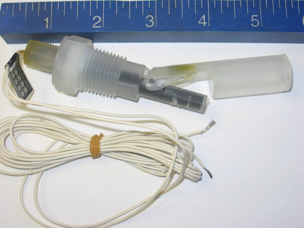 Compac Engineering 650-P Liquid Level Magnetic Snap-Action Float Switch 1/2" NPT