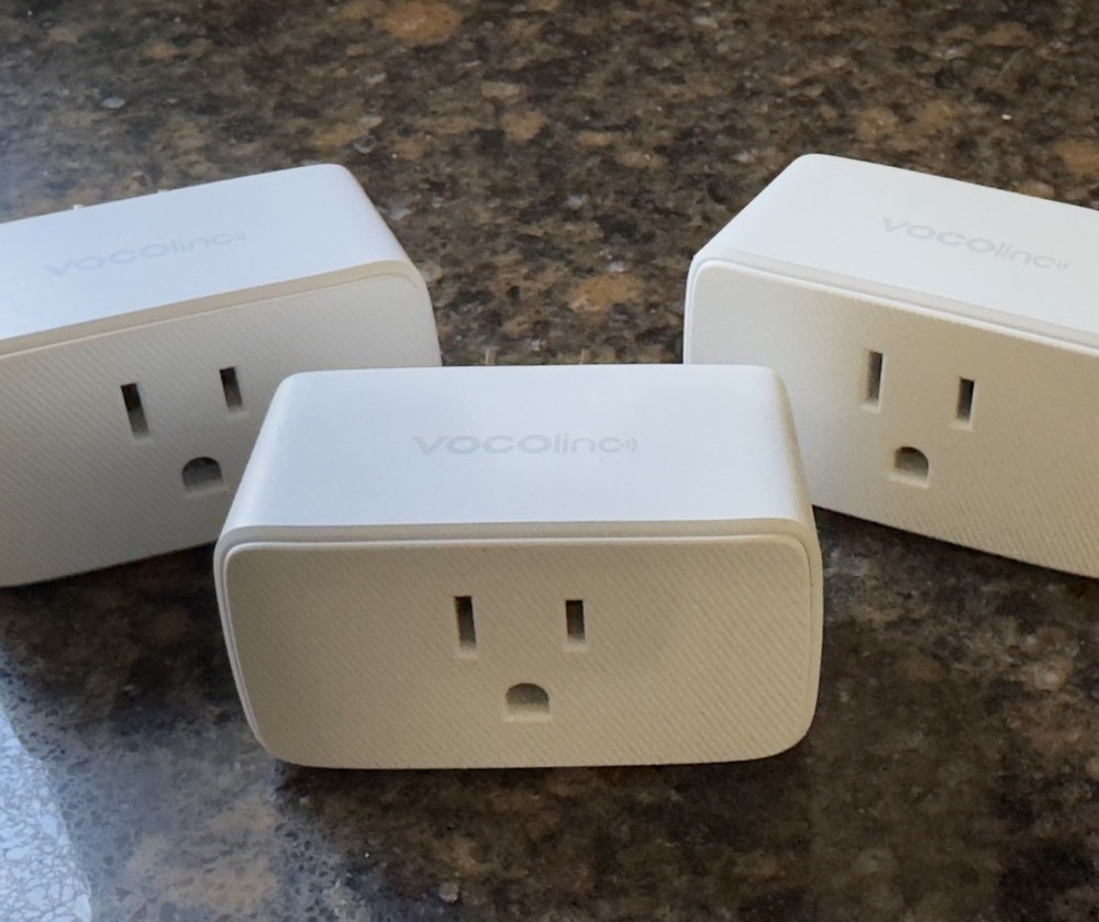 VOCOlinc SmartBar Wi-Fi Plug – VP5X - 3 Pack - Open Box