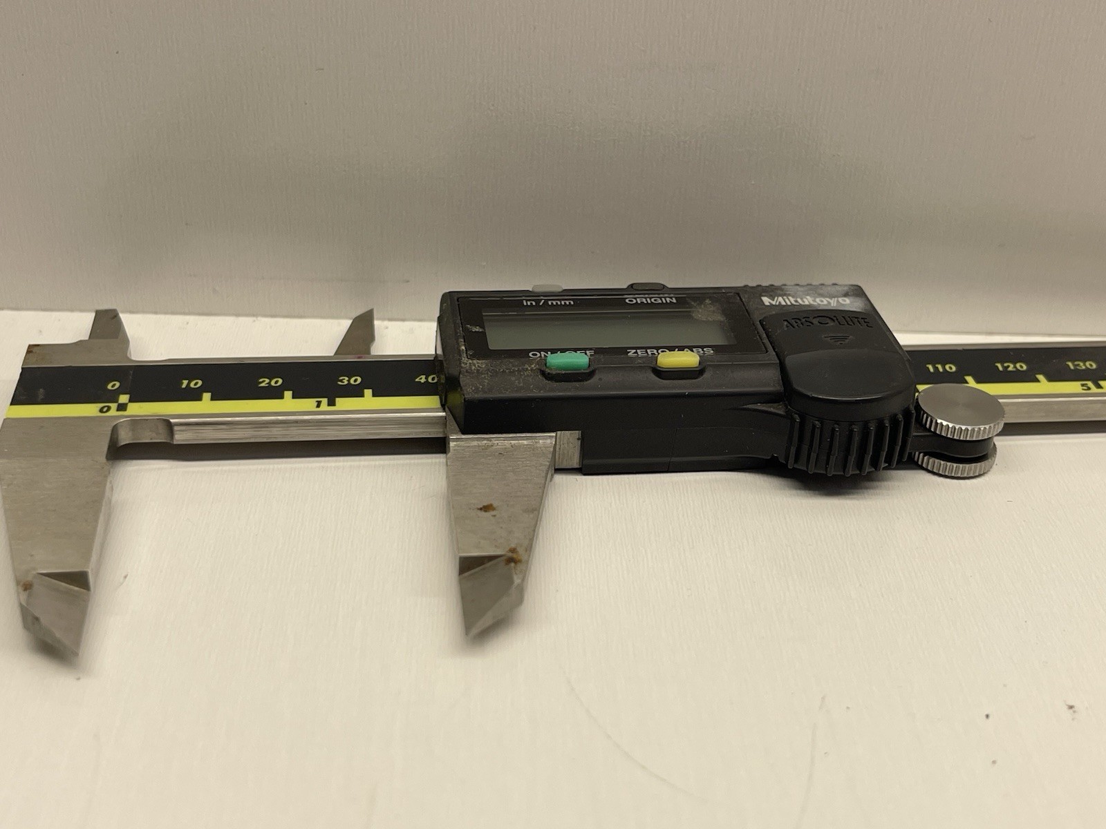 Mitutoyo 6in/150mm Digital Caliper 500-196-30 Model No. CD-6" CS, Made in Japan