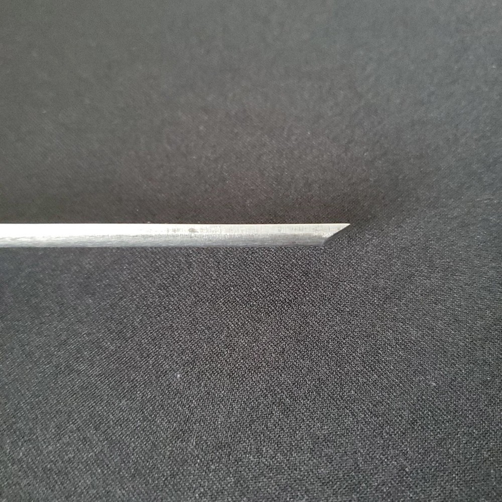 VINTAGE MARKED BUT UNKNOWN BEVEL EDGE CHISEL #4