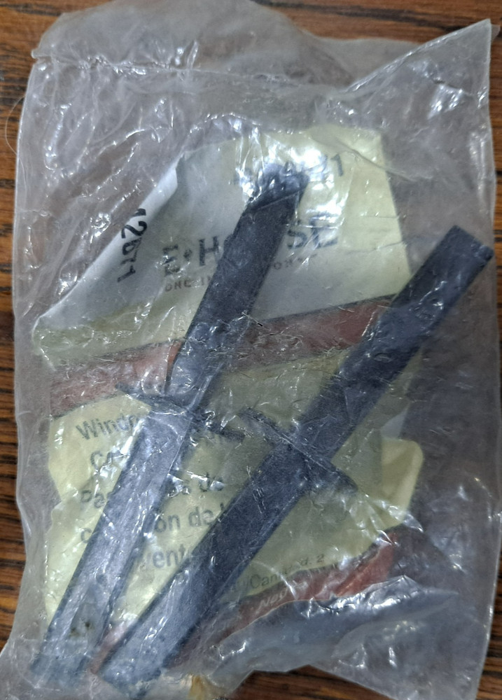 2-Pack Gate House Window Bar Connector Pins 0442671