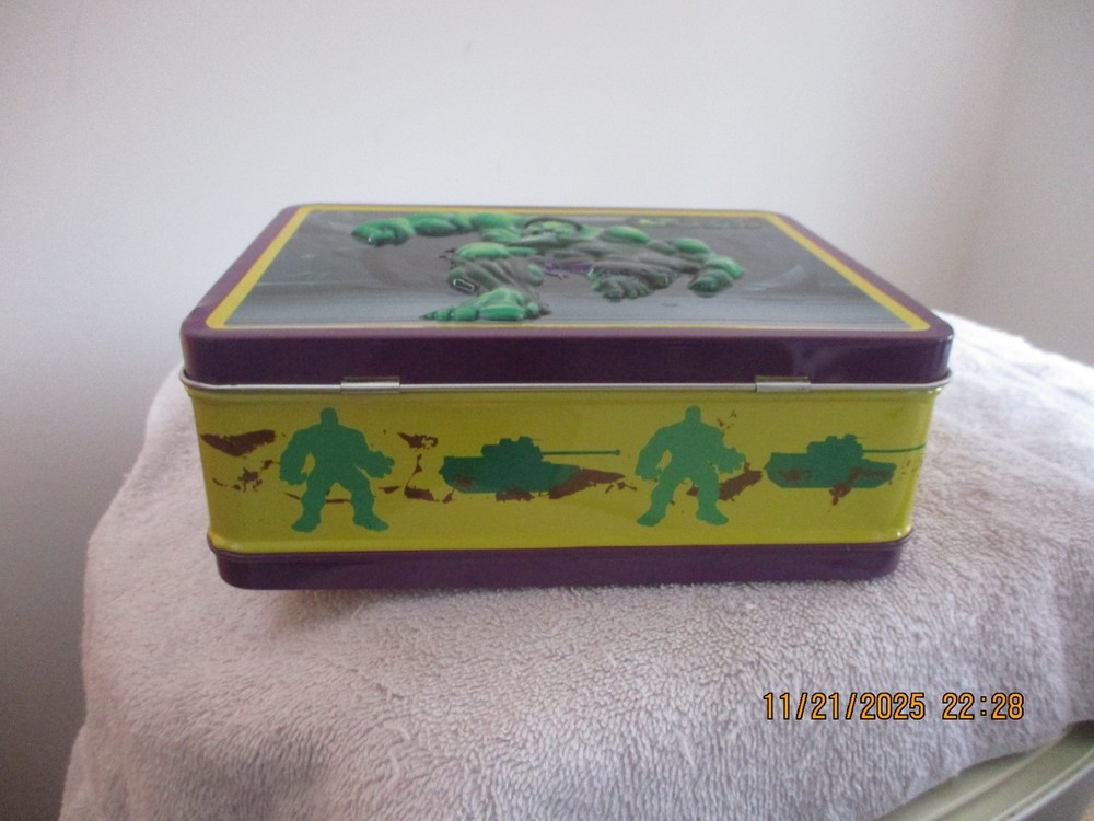 HULK TIN LUNCHBOX