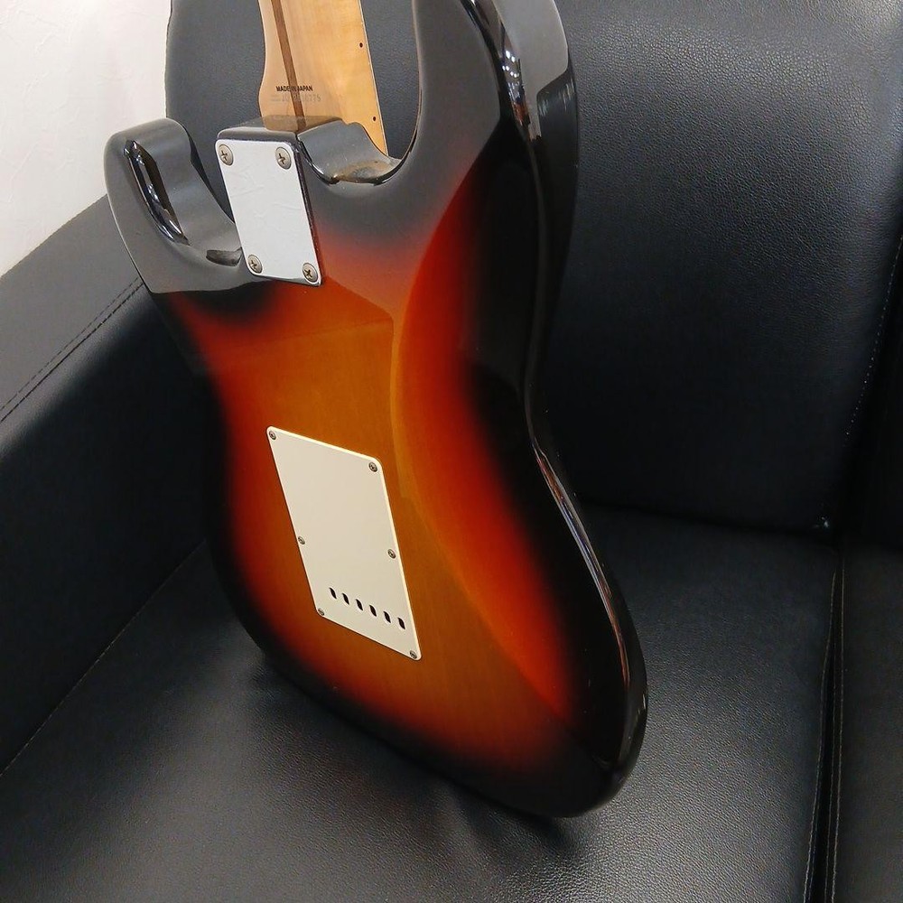 Fender Japan Stratocaster