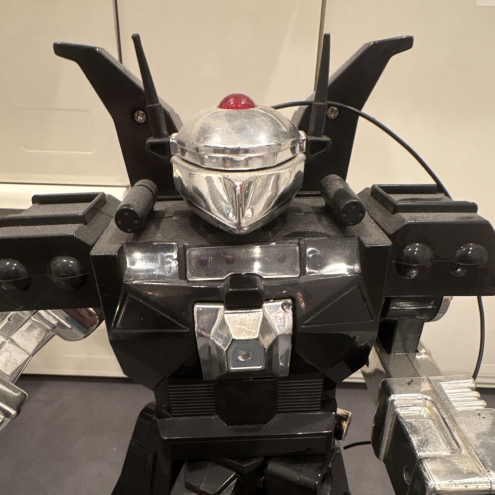 Galactic Man robot, popularly known as "Shackwave"