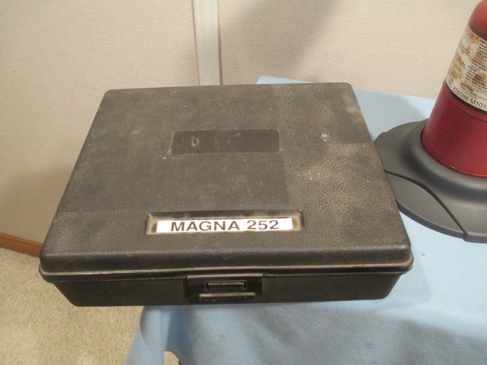 Magna 252 Heater/Paint stripping Tool