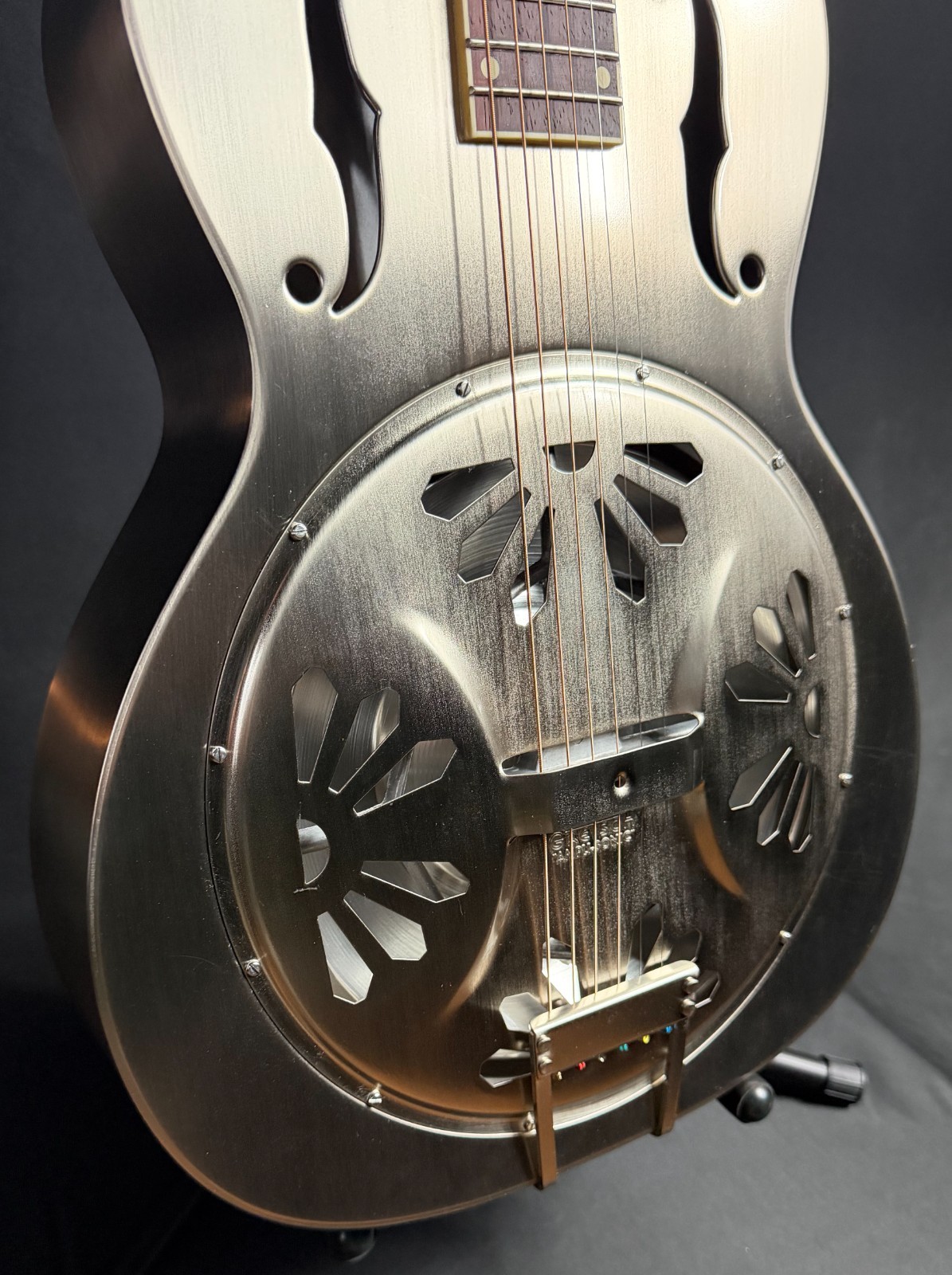 Gretsch G9221 Bobtail Steel Body Round Neck Resonator Guitar w Fishman Nashville