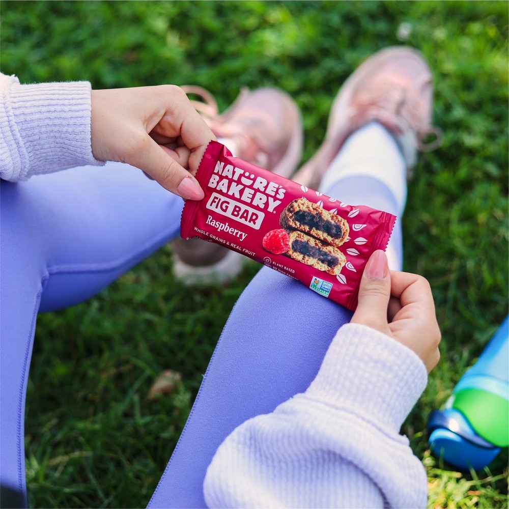 Raspberry Fig Bars Snack 10 Pack 2 oz Each Box