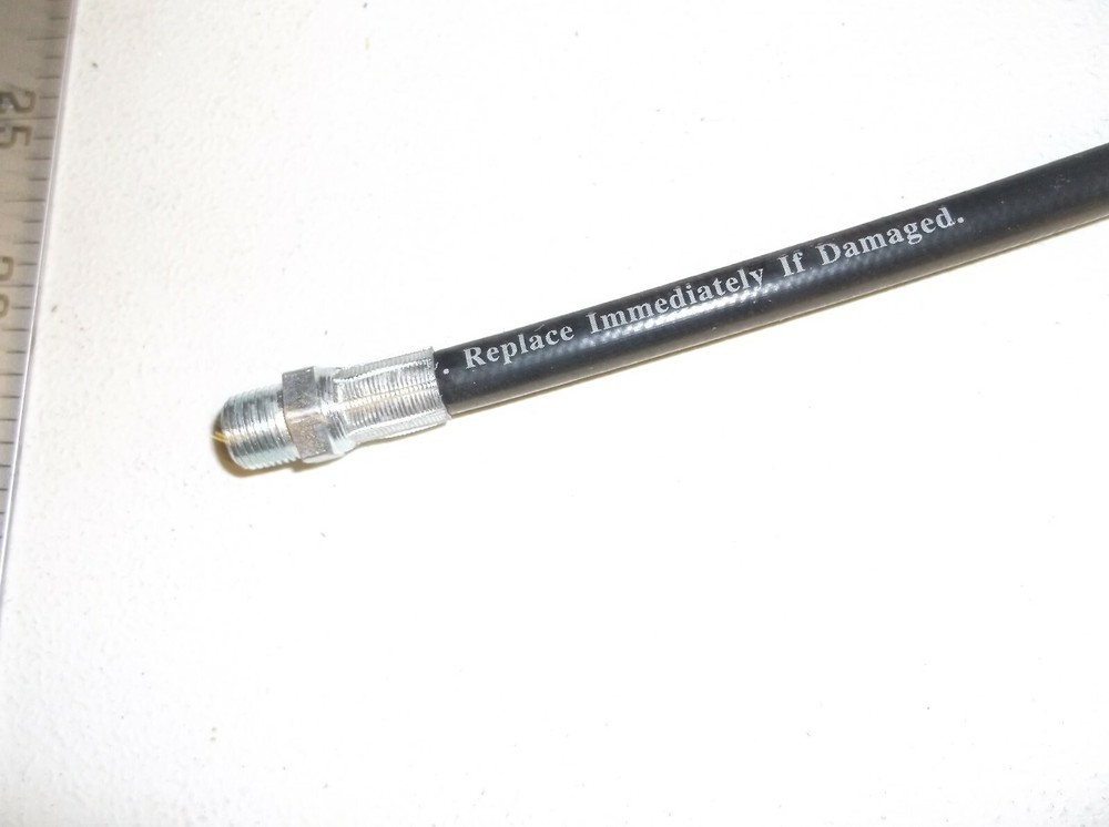 Powerbuilt 12" Flex Hose For Grease Guns #648757