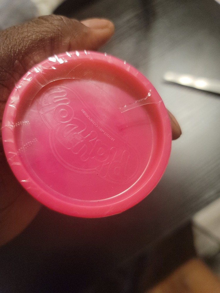PLAY-DOH 4 oz. Hot Pink T2