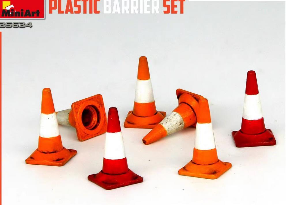 MINIART 35634 1/35 Scale Plastic Barrier Set Model Kit