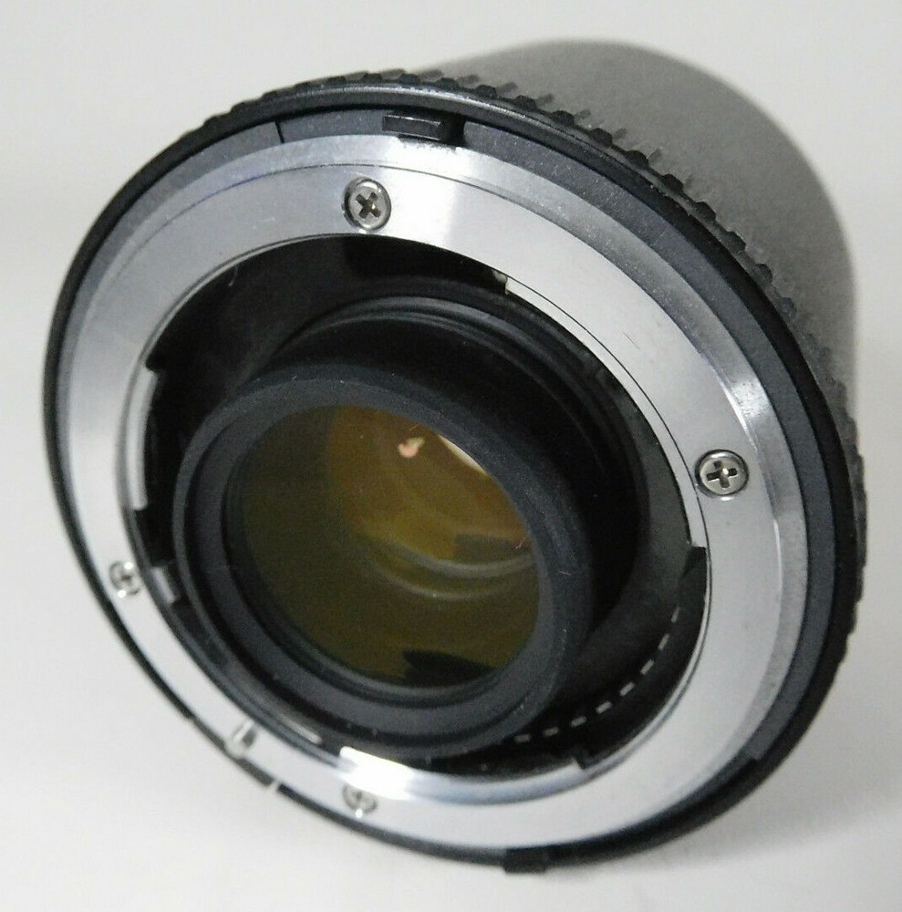 Nikon TC-20EII 2X Teleconverter (2-1)