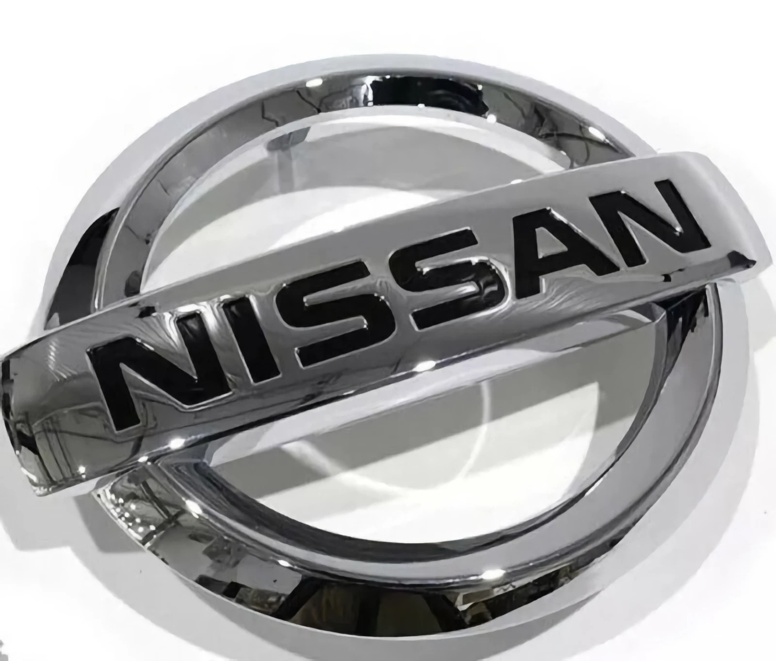 Front Grille Emblem For Nissan ALTIMA 13-18 Murano 15-18 Quest 11-17 Rogue 10-18