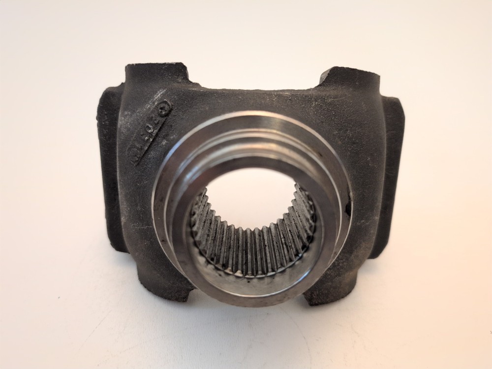 Dana Spicer 5-4-7171-1 Differential End Yoke
