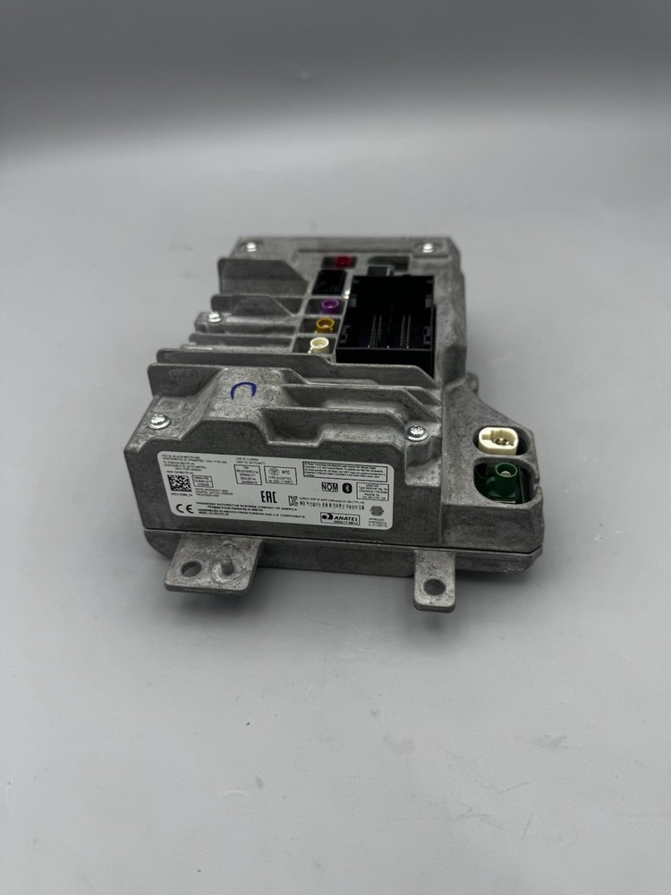 2019-2021 Ram 1500 8.4” With Navigation Radio Module Uconnect 4