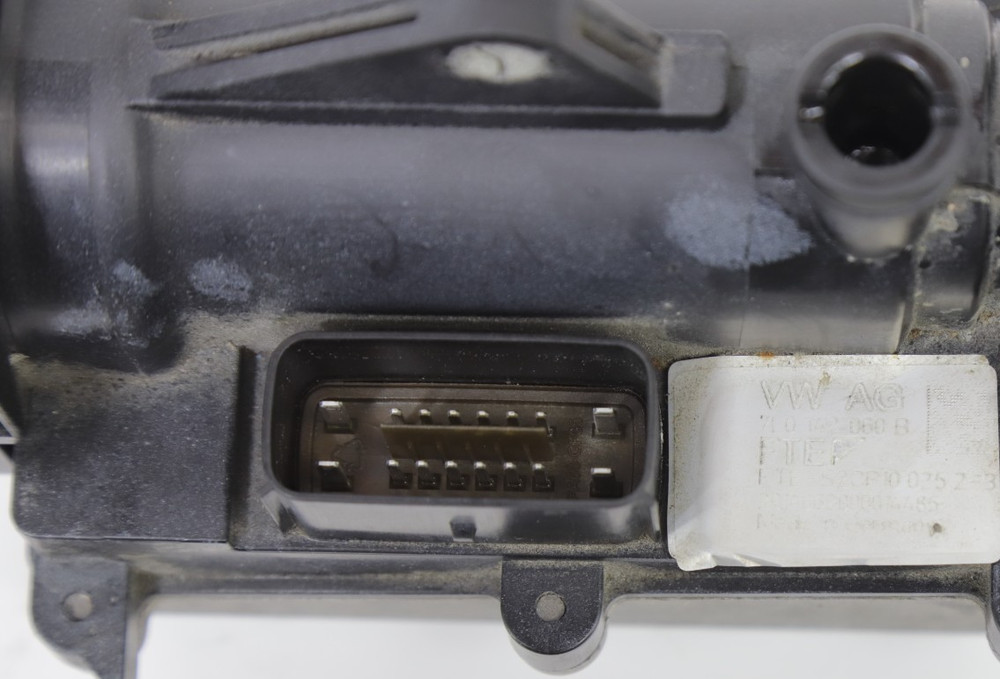 VW AG Hydraulic Control Unit | 7L0-142-060