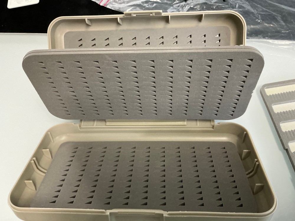 Vintage Orvis Fly Box LARGE 06 NEW