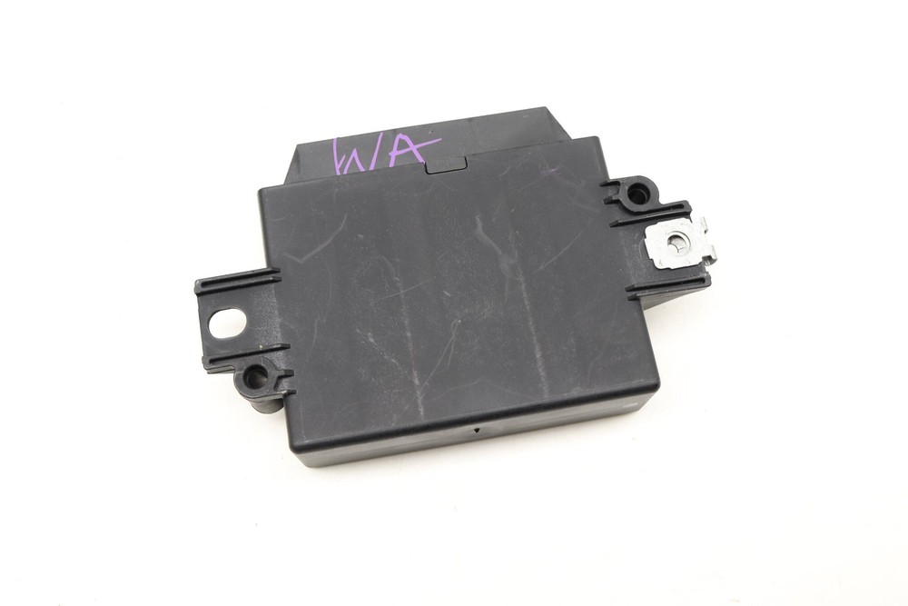 2012-2014 PORSCHE CAYENNE - PARK Assist Control Module 95861804201