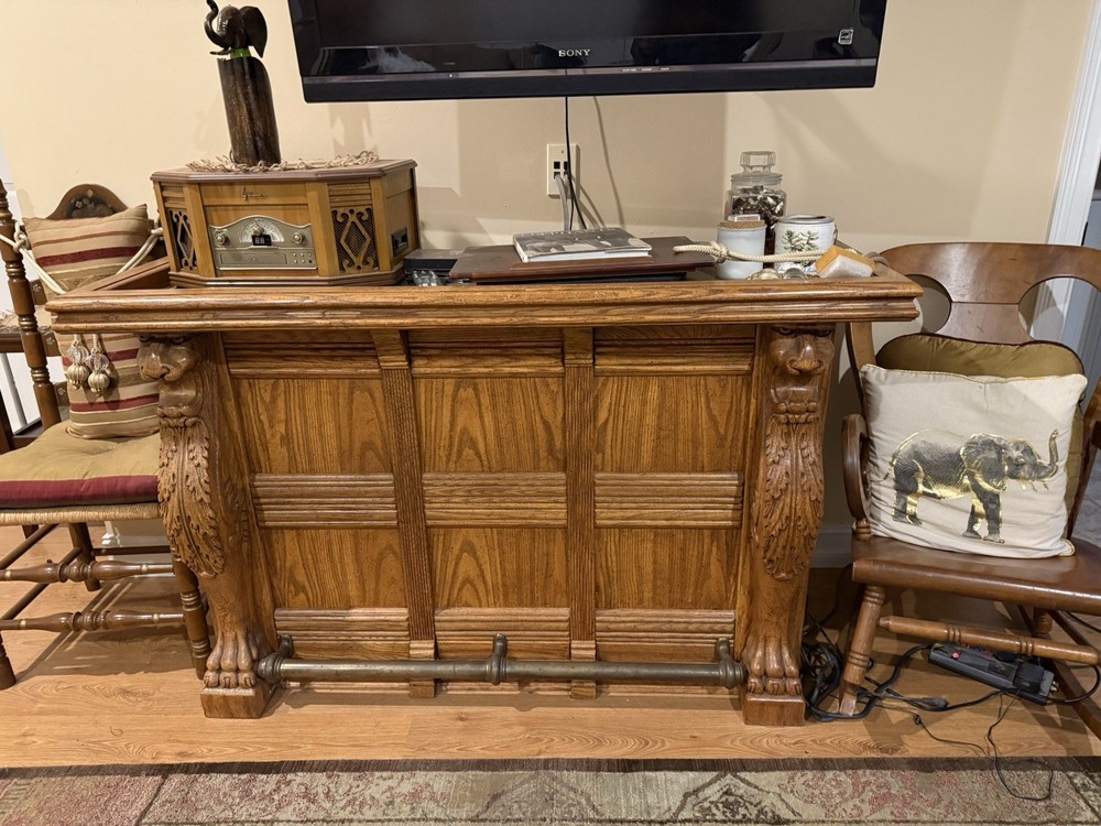 Solid Oak Bar Excellent Condition