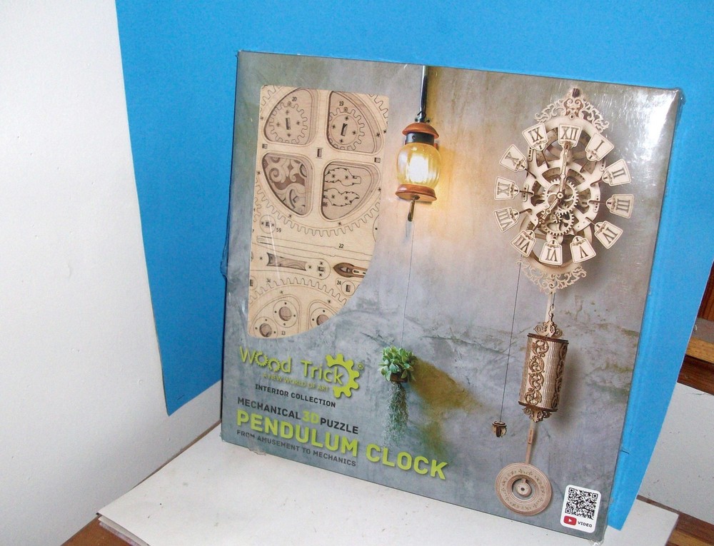 MECHANICAL 3D PUZZLE PENDULUM CLOCK FROM WOOD TRICK UNOPENED