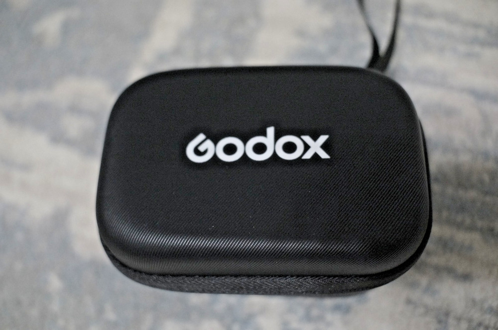 GODOX Magic XT1 Touchscreen Wireless Lavalier Microphone for Camera/Android/iPho