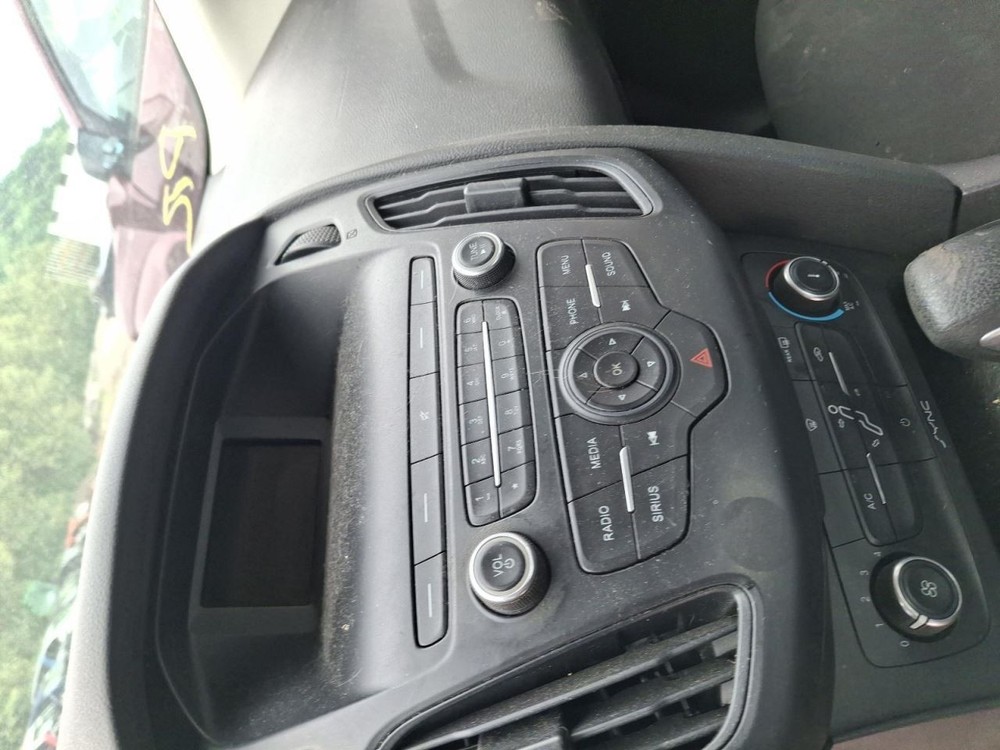 2018 Ford Focus 8.0 Screen Display - Used, No Anti-Theft Code, Reprogram Needed