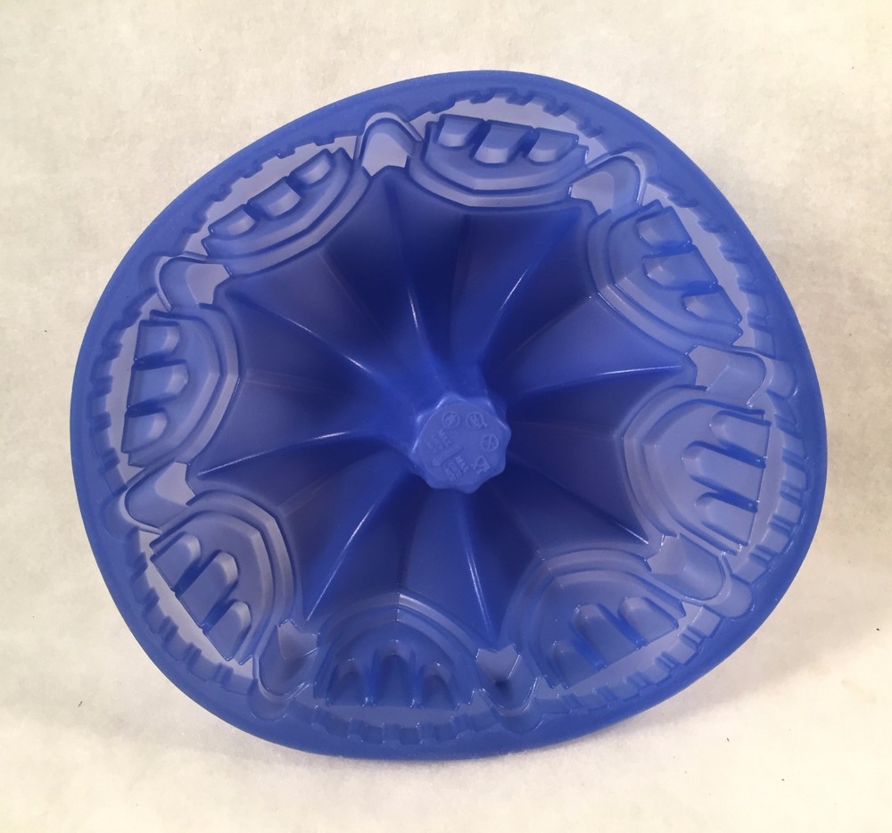Good Cook Silicone Bakeware Sculpture Castle Design