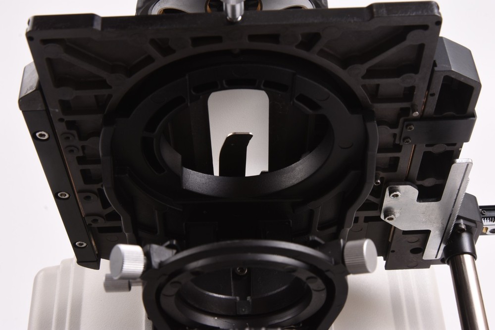 Nikon Eclipse E400 Microscope w/Plan 4x, 10x, & 40x Objectives, & More #T-65683