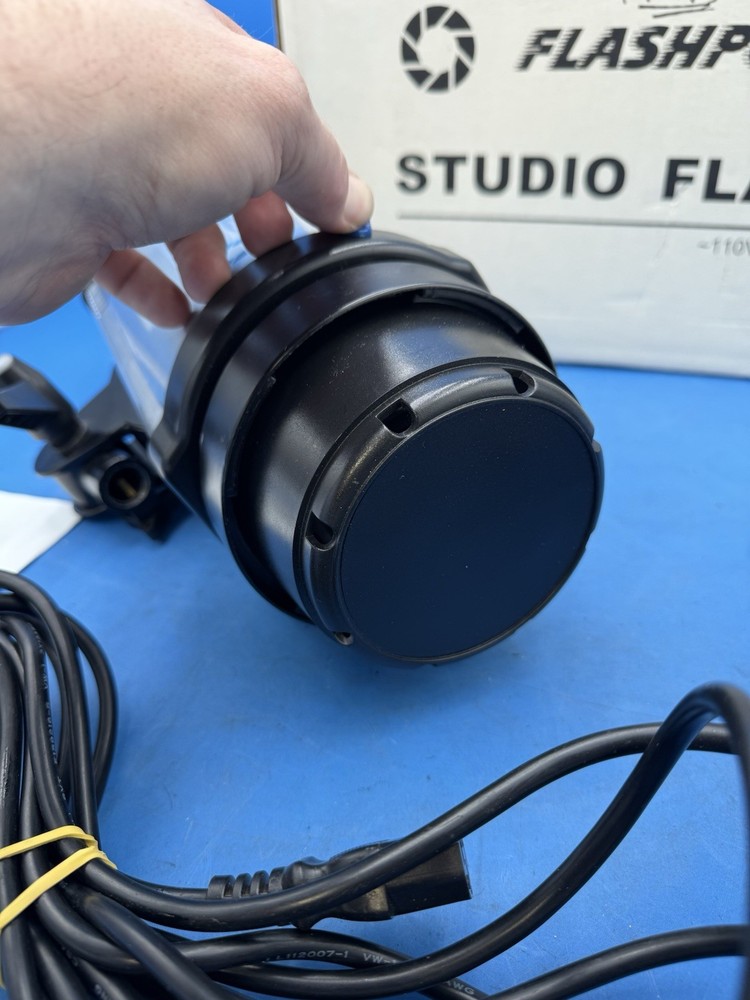Flashpoint 1220 Studio Flash Tested Excellent Condition
