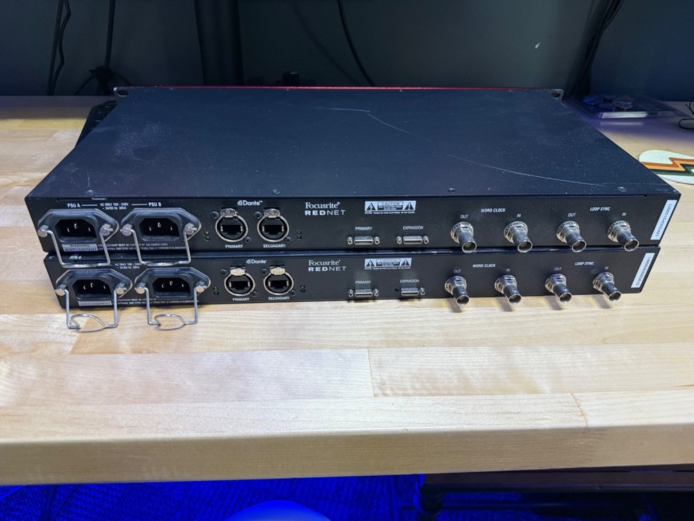 1x Focusrite Rednet HD32R HD Dante Bridge