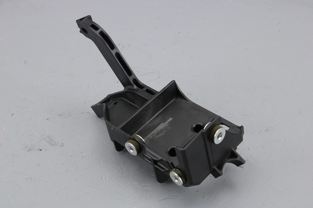 08 Harley Road King ABS Pump Mount Bracket Holder Caddy 66318-08