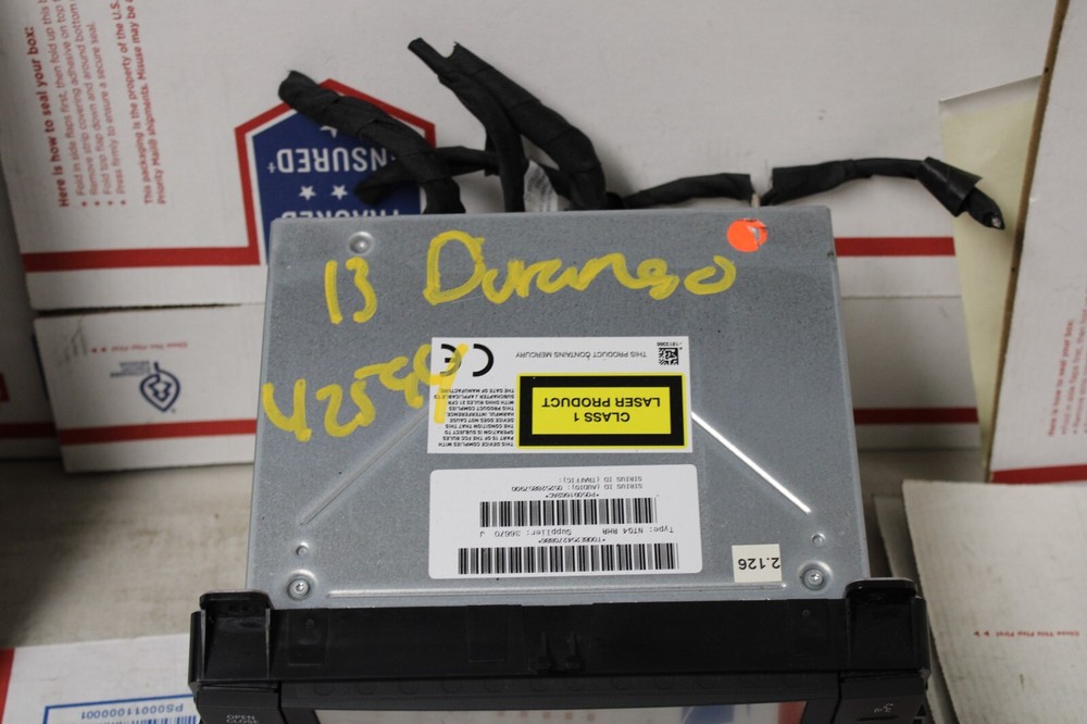 2011 2012 2013 DODGE DURANGO NAVIGATION RADIO DISPLAY SCREEN OEM