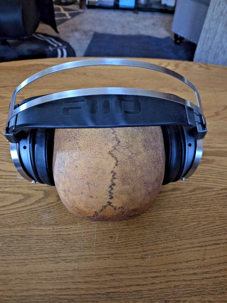 Gaming Headset Stand - Full Skull
