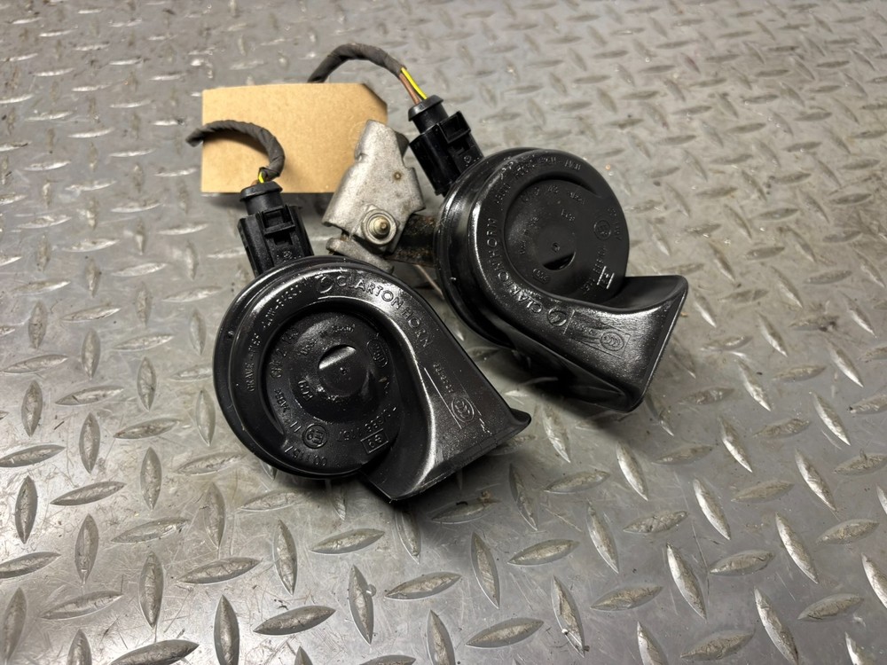VW POLO (2012) - HORN E9703881157