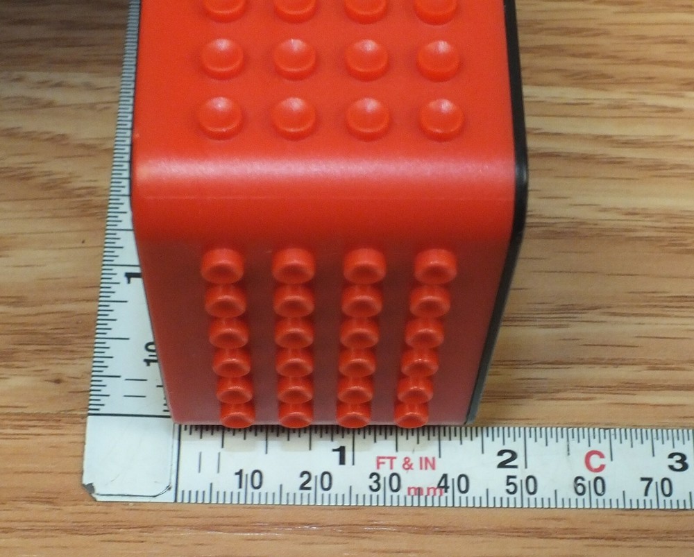 Brix Buildable Battery Operated Universal Red Rectangle Speaker Bundle **READ**