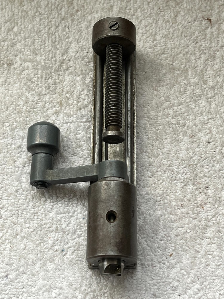 L. E. Wilson Trimmer Micrometer Adjustment Case Trimmer & 5x Shell Holders