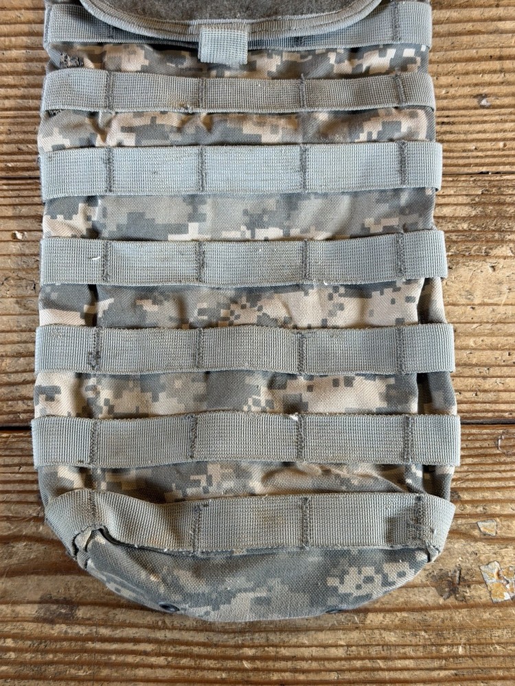 Condor Hydration Carrier - Used