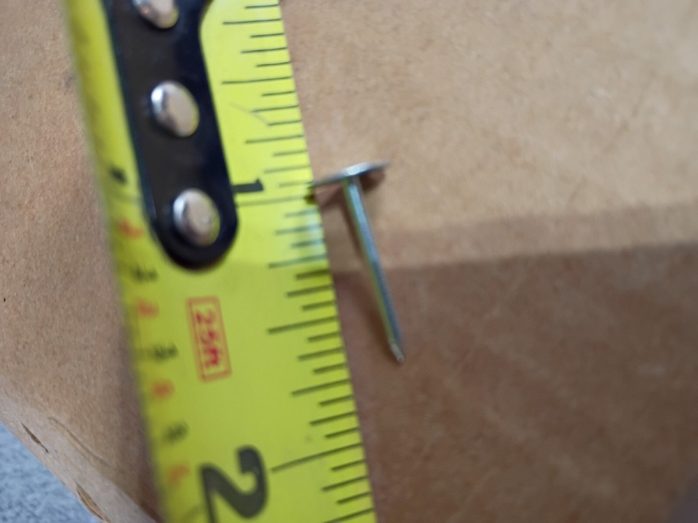 Handy Button Machine Co. Pivot Button 3/4" Tacks 25GR Partial Box