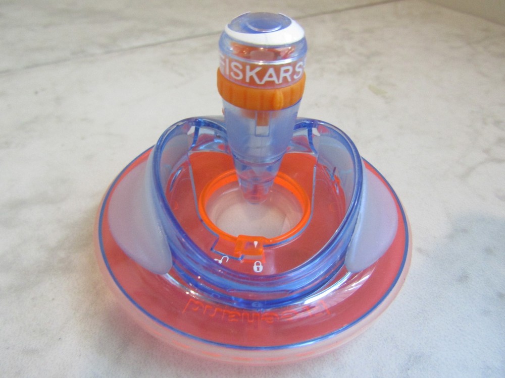 FISKARS Ultra ShapeXpress Die Cut Shape Cutter Tool