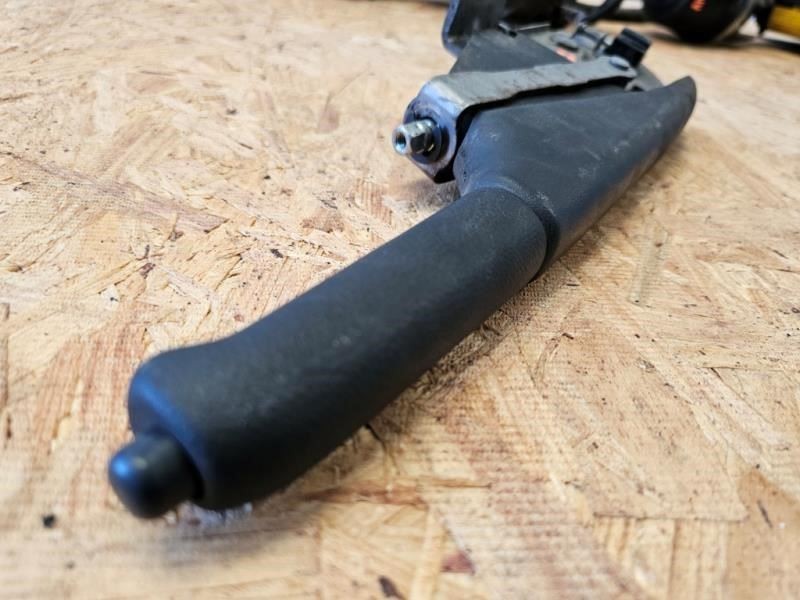 USED 2016 HINO 195H PARKING BRAKE HANDLE AS SHOWN SHIPPED Los Angeles