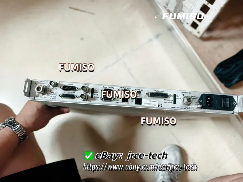 Comtech CDM-570L L-band stallite modem*jr