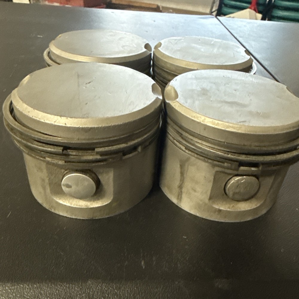 Continental A65 pistons