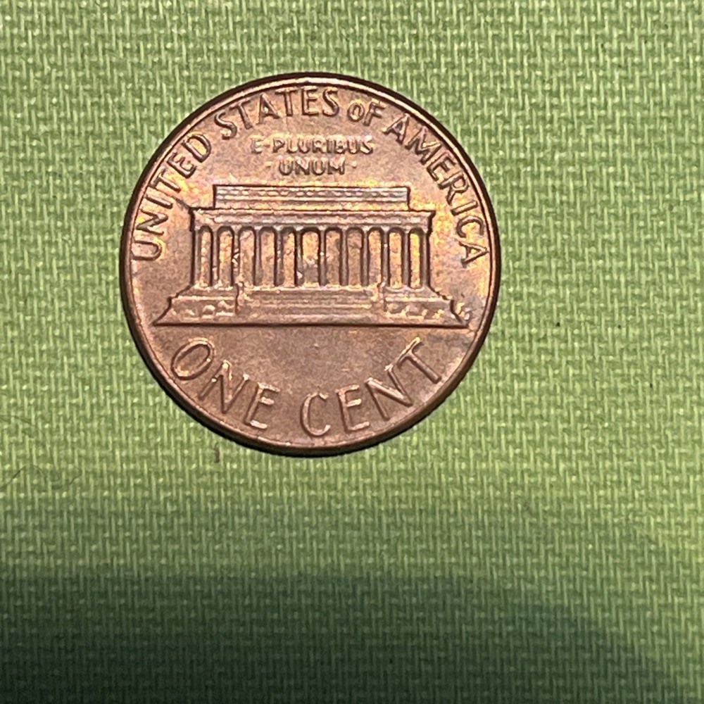 1983 Lincoln Memorial Cent With Die Cracks Reverse