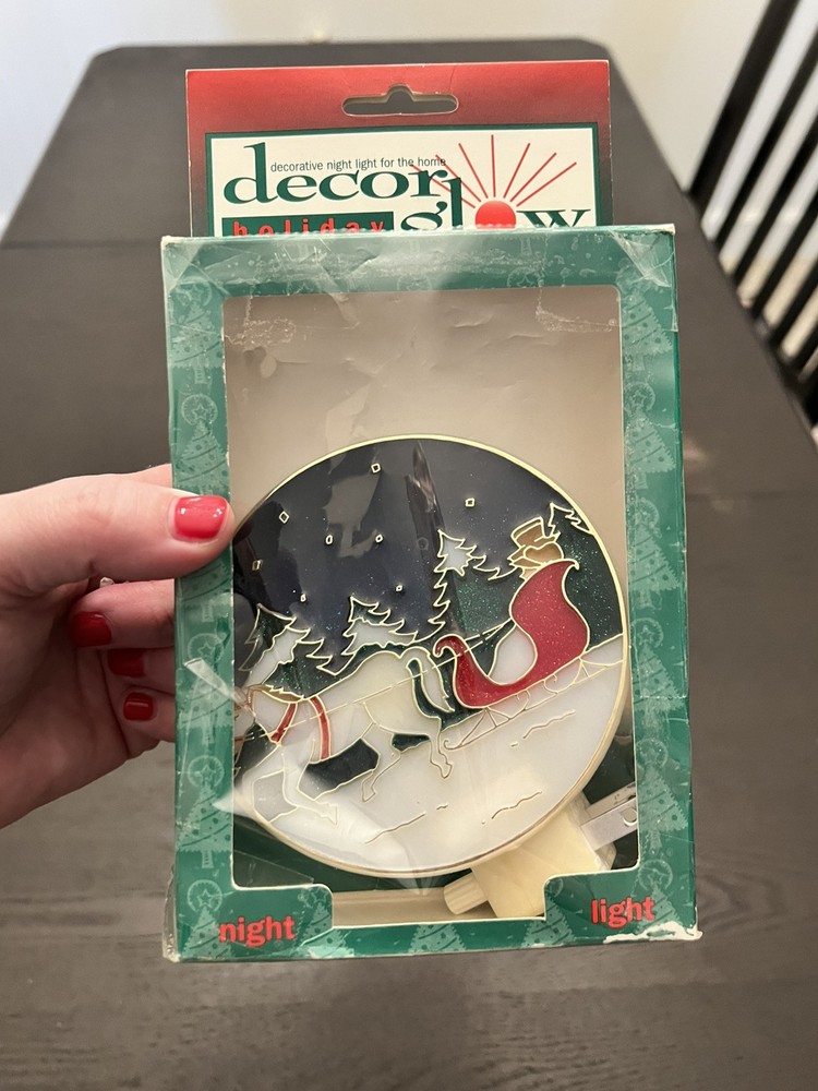 NOS Decor Glow Holiday Night Light