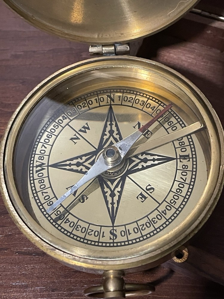Ectoria 3" Brass Compass with Wooden Box