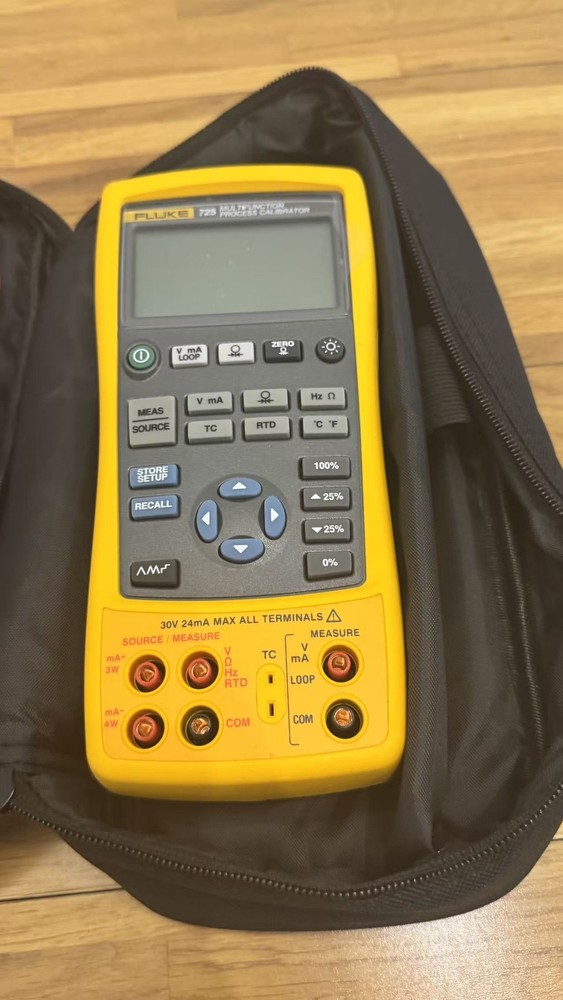 Fluke 725 Multifunction Process Calibrator CALIBRATED !