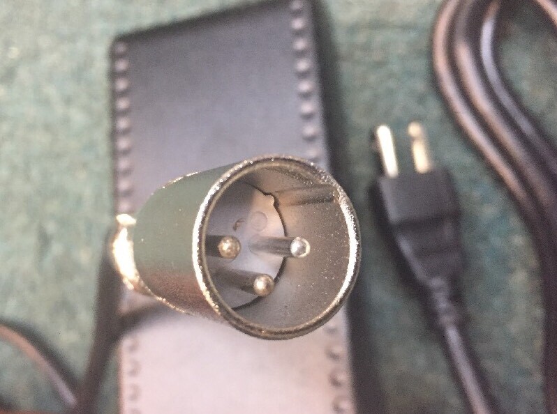 jazzy 3.5 amp battery charger maximizer Mobility Chair 24v volt power wheelchair