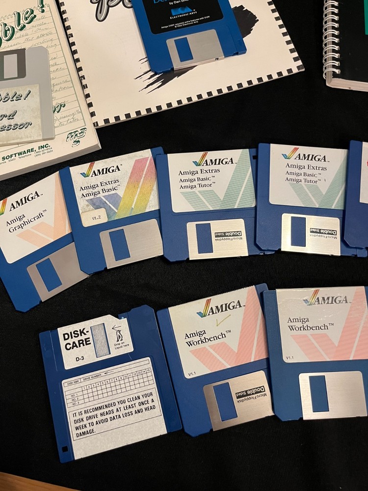 Amiga 1000 *Working* System w/Deluxe Paint, Scribble, Music, Printer, Tablet