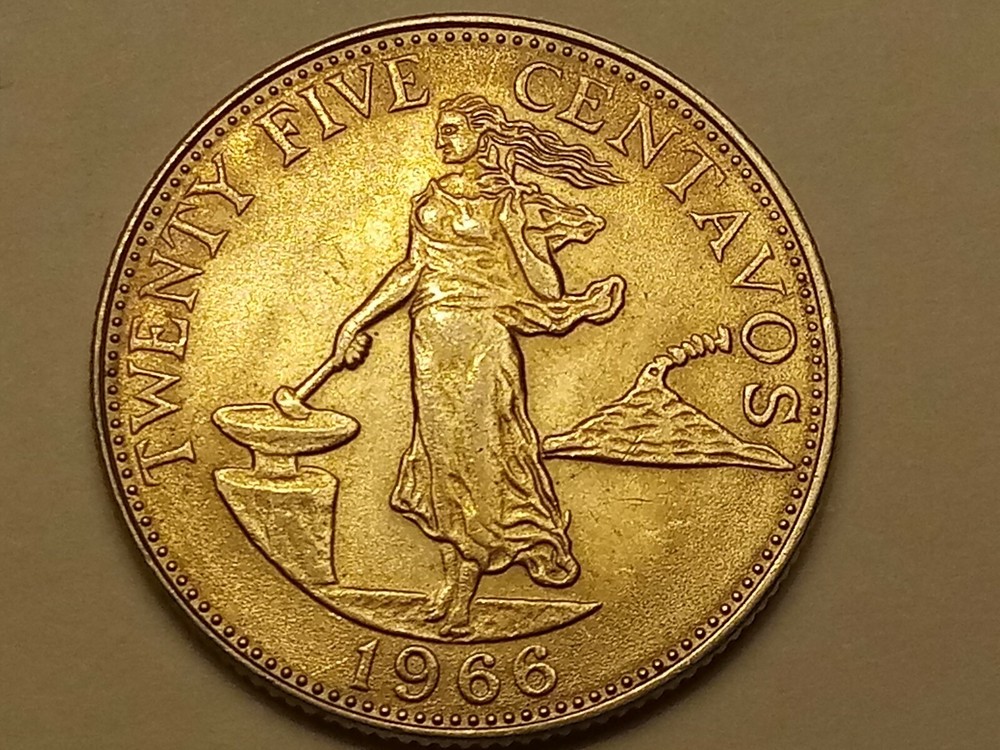 1966- Philippines 25 Centavos Coin AU/UNC