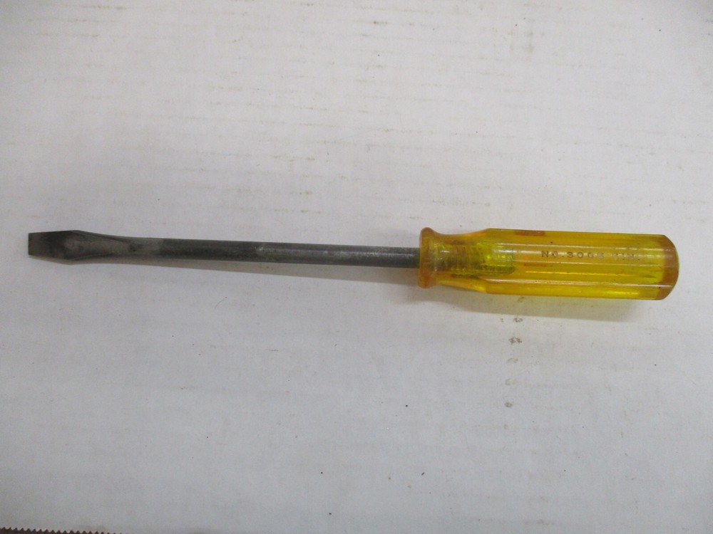 Defiance by Stanley 4 Pc Flat Head Screwdrivers
