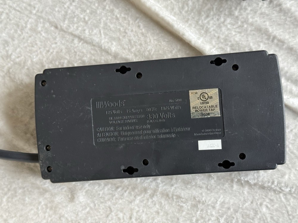 Woods High Performance Computer and Modem Surge Protector (Model #5710).PreOwned